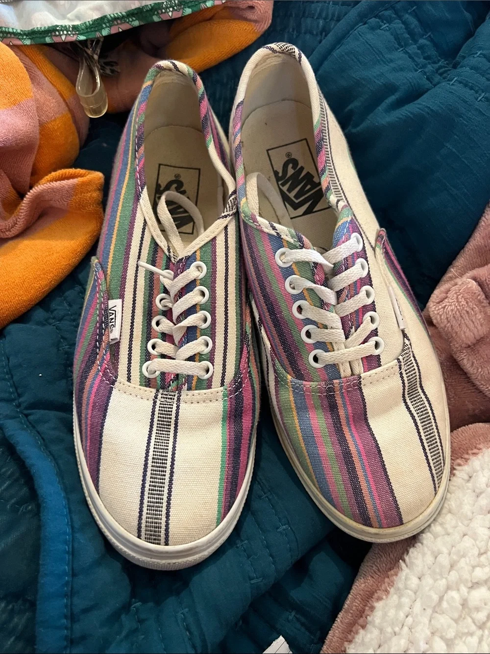 Vans Canvas Low-Top Sneakers in Cream, Pink, Purple, Teal